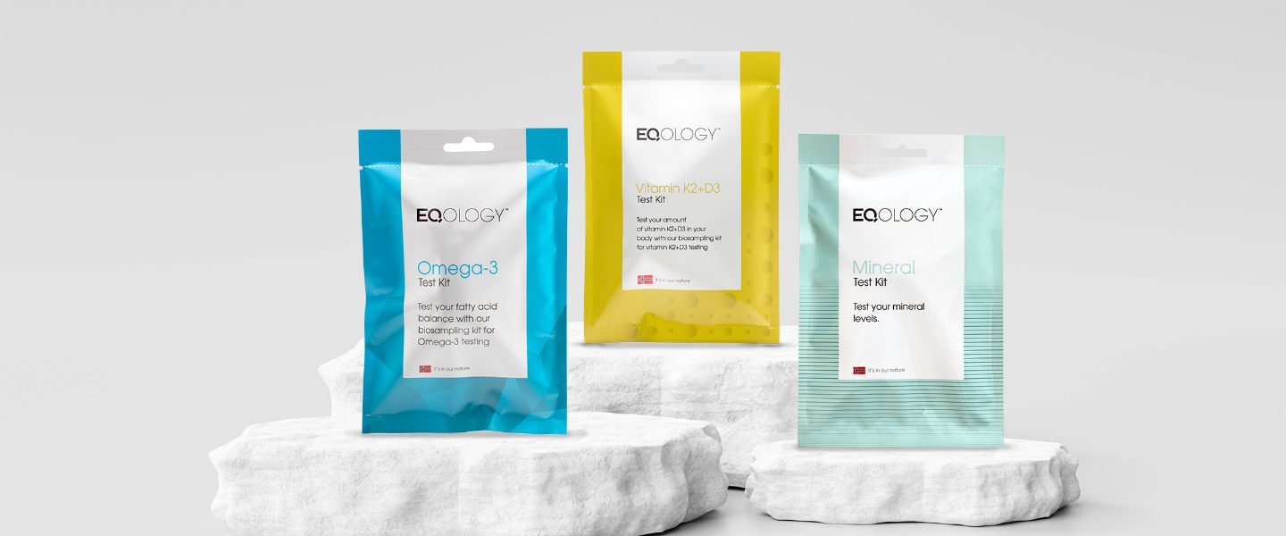 Eqology Heimtest-Kits auf hellem Stein